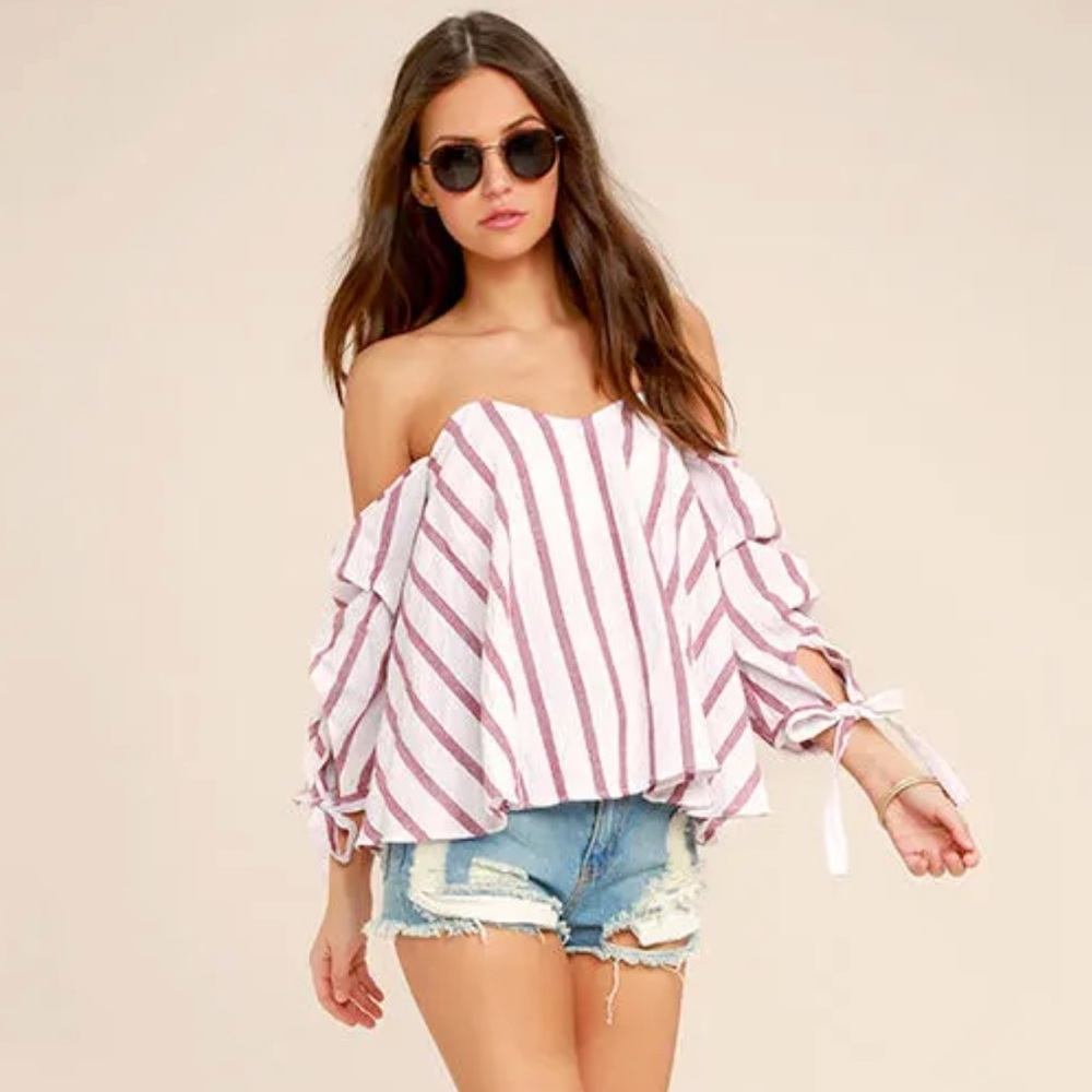 Lulus • Off-the-Shoulder Stripe Top